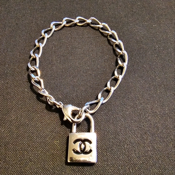Chanel Silver CC Charm Padlock  Bracelet - Picture 1 of 3